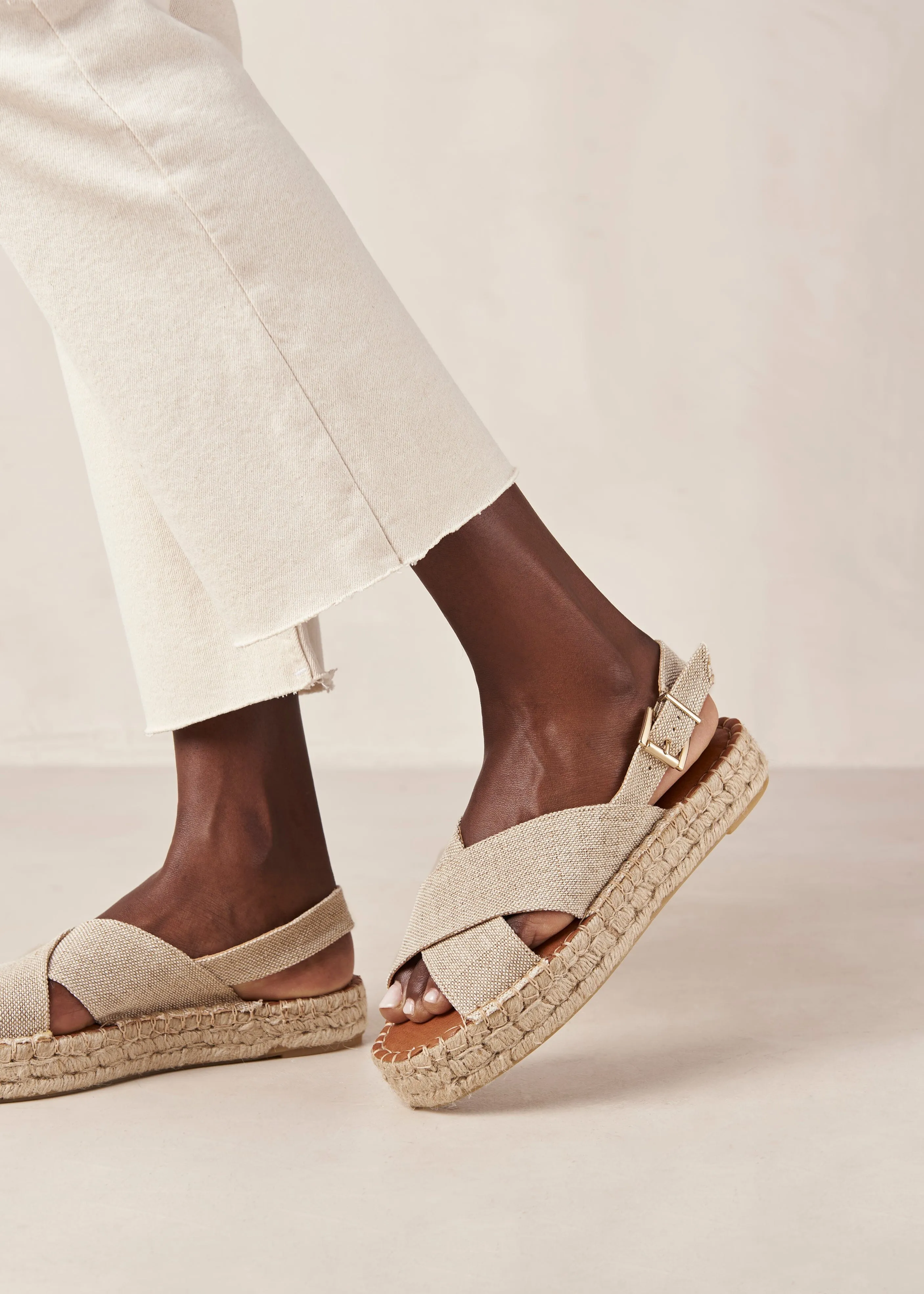 Crossed Linen Beige Espadrilles