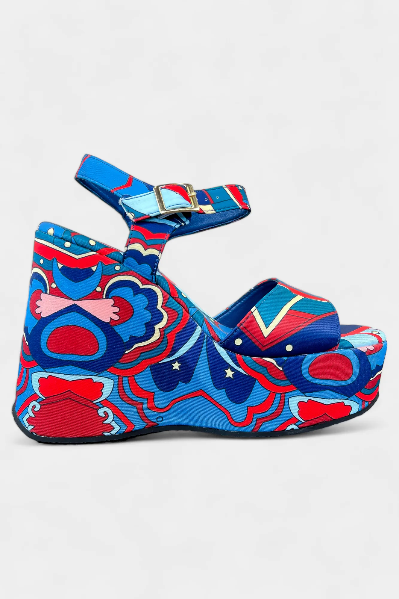 Dream Abstract Platform Sandals