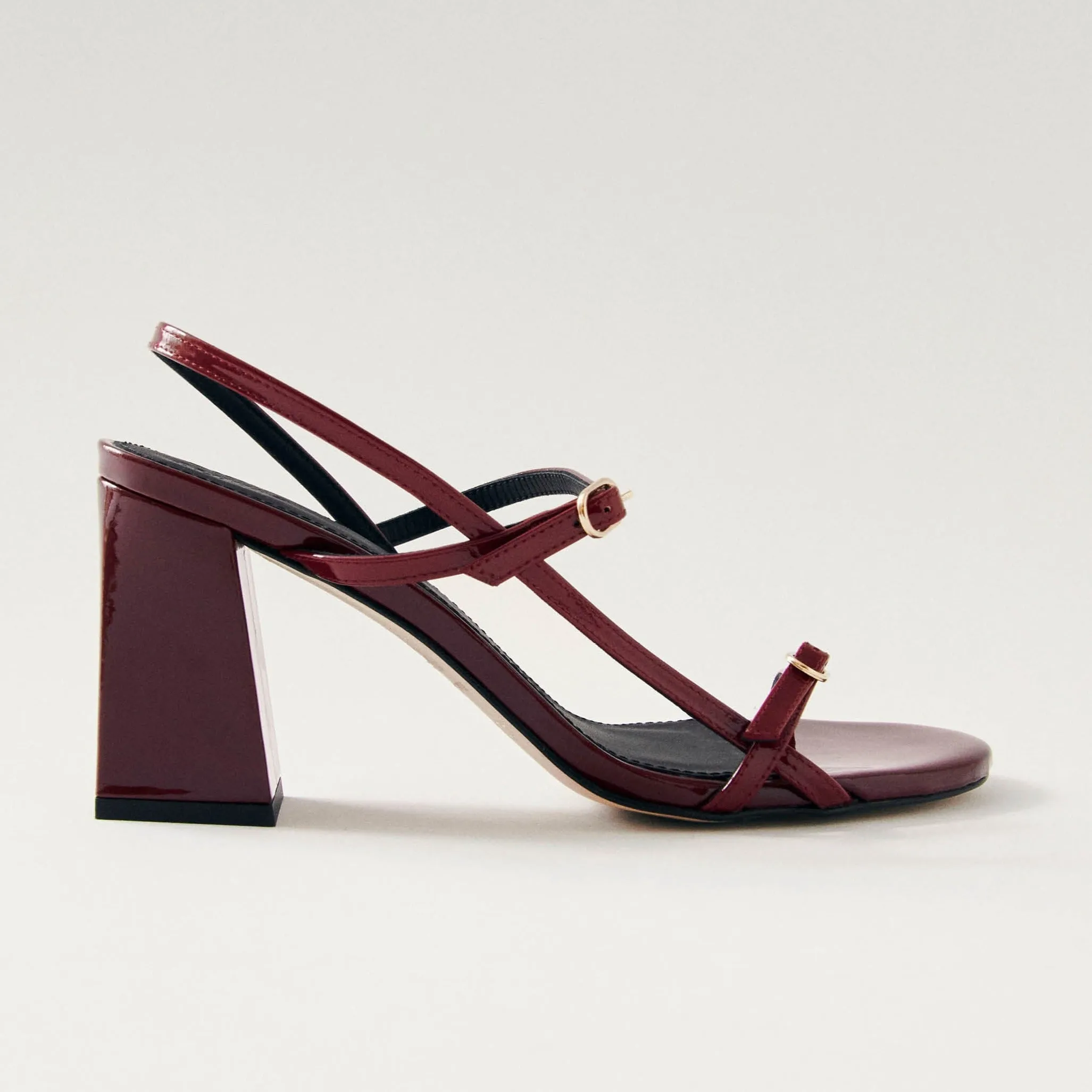 Elyn Onix Burgundy Leather Sandals