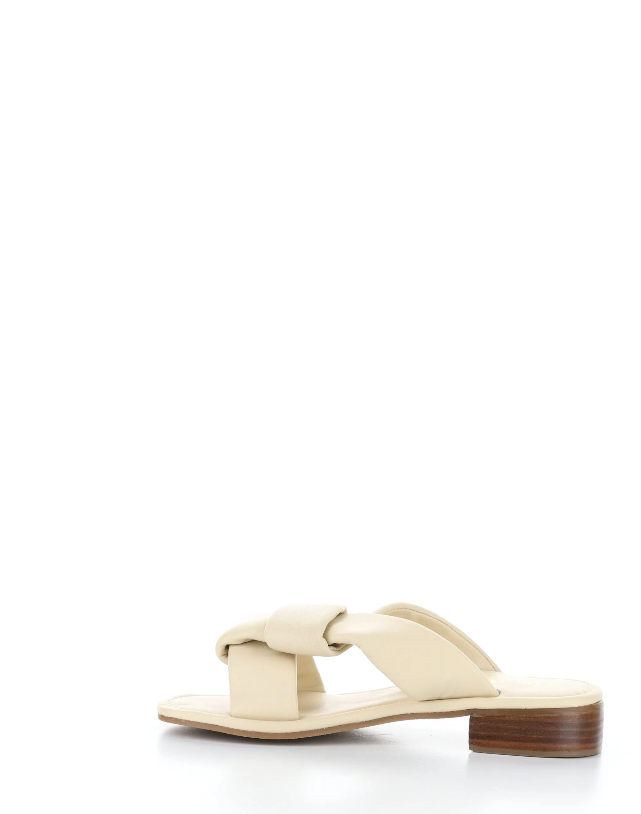 KNICK CREAM Round Toe Sandals