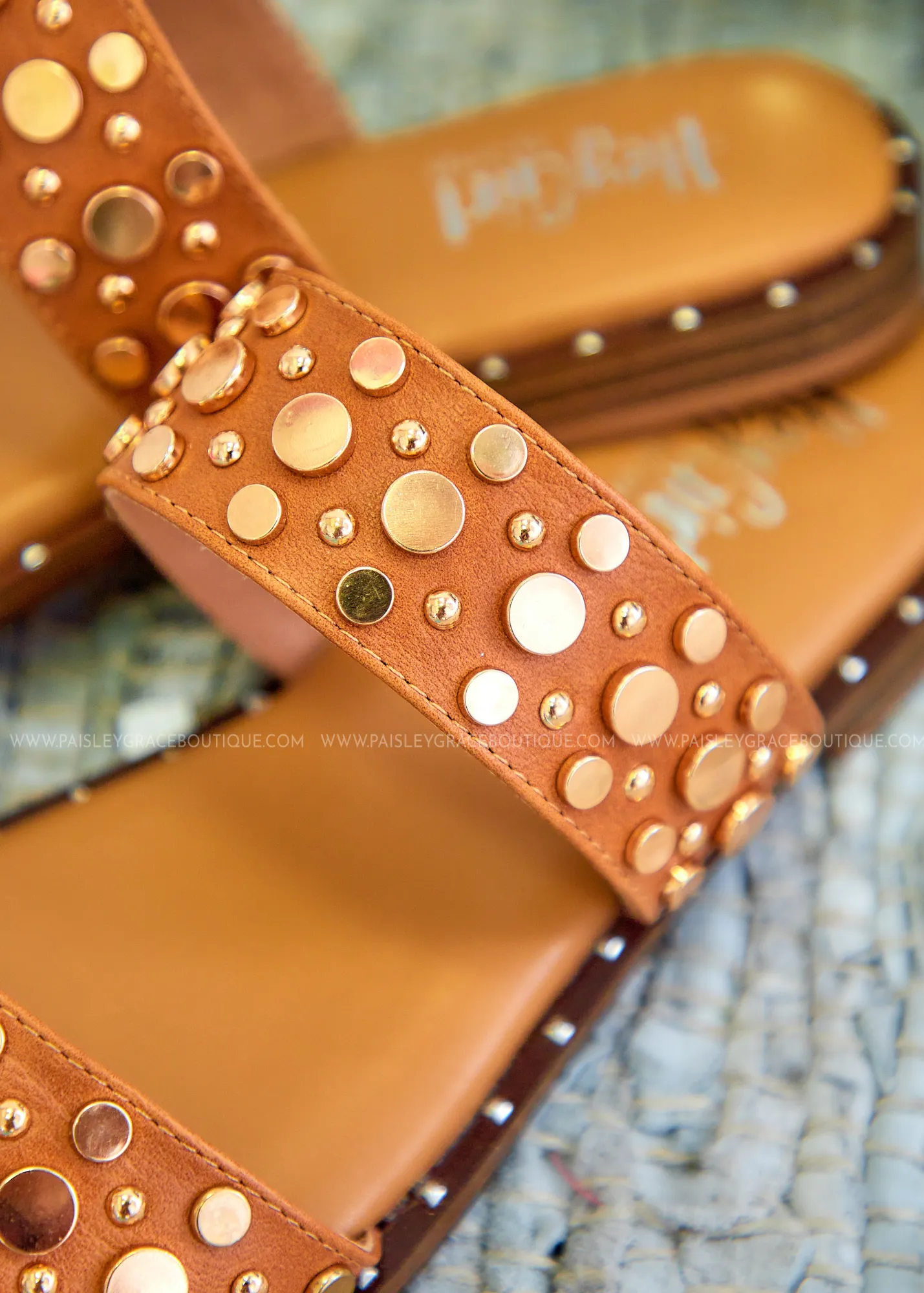 Magnet Sandals by Corkys - Cognac